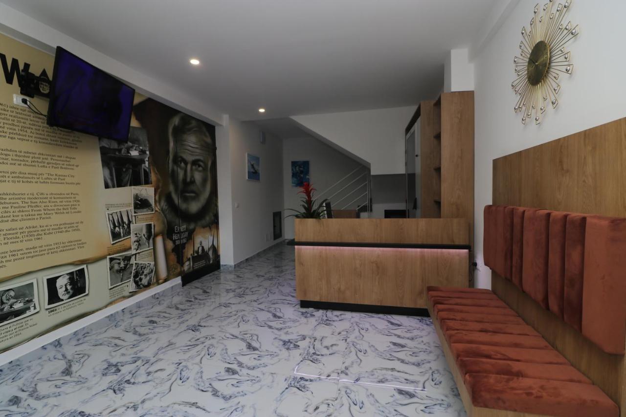 Heming-Way Hotel ドゥラス エクステリア 写真