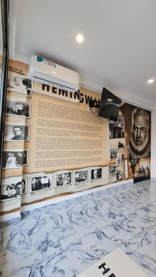 Heming-Way Hotel ドゥラス エクステリア 写真